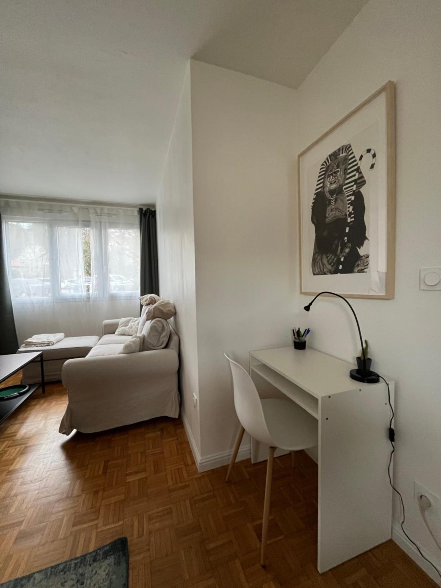 Appartement Cosy Et Confortable سان جيني لافال المظهر الخارجي الصورة